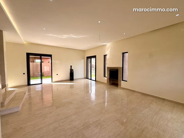 Beautiful Villa for Sale — 4