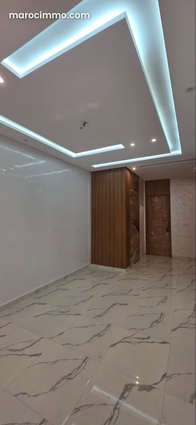 Vente d'un bel appartement à Martil voisinage corniche 7millions subventioné. Superficie 82 m² — 4