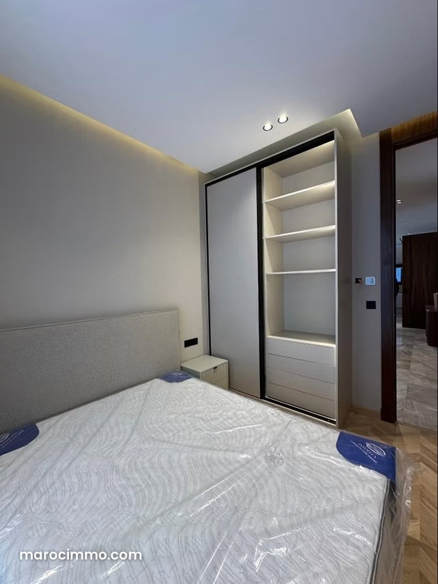 Très bel appartement en location — 5
