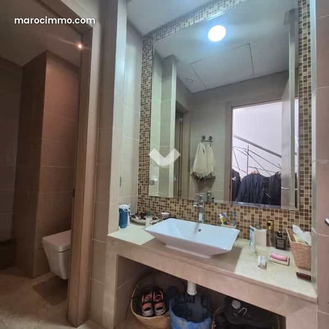 Villa à Vendre de 501.0 m² à Bouskoura, Ville Verte — 5