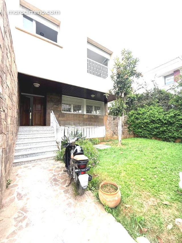 Villa en location bien situÃ©e Ã Hassan — Rabat