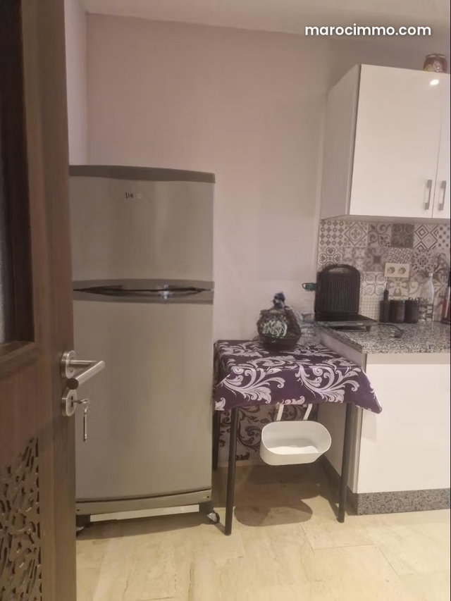 Bel appartement meublé à louer — 4