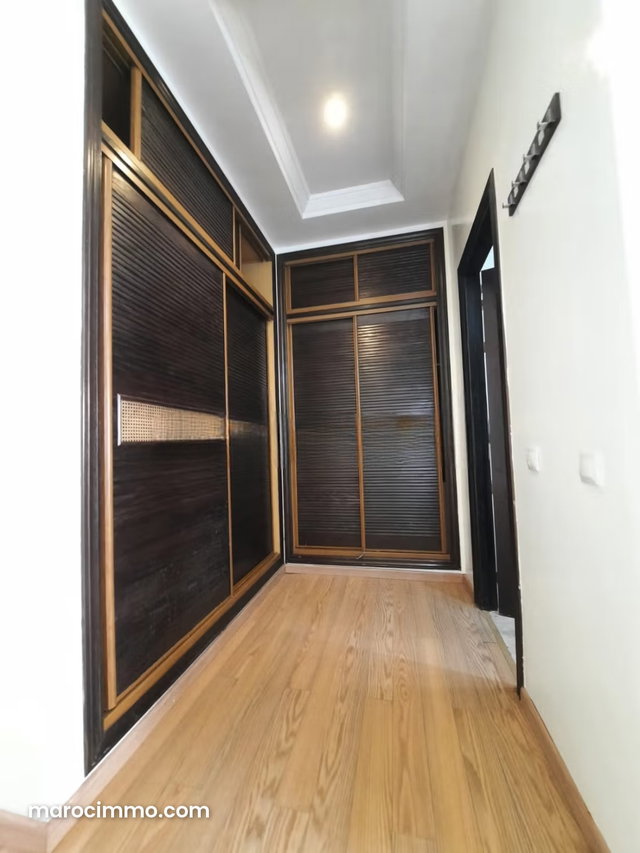 Trois chambres salon à abdeltif ben kaddour — 5