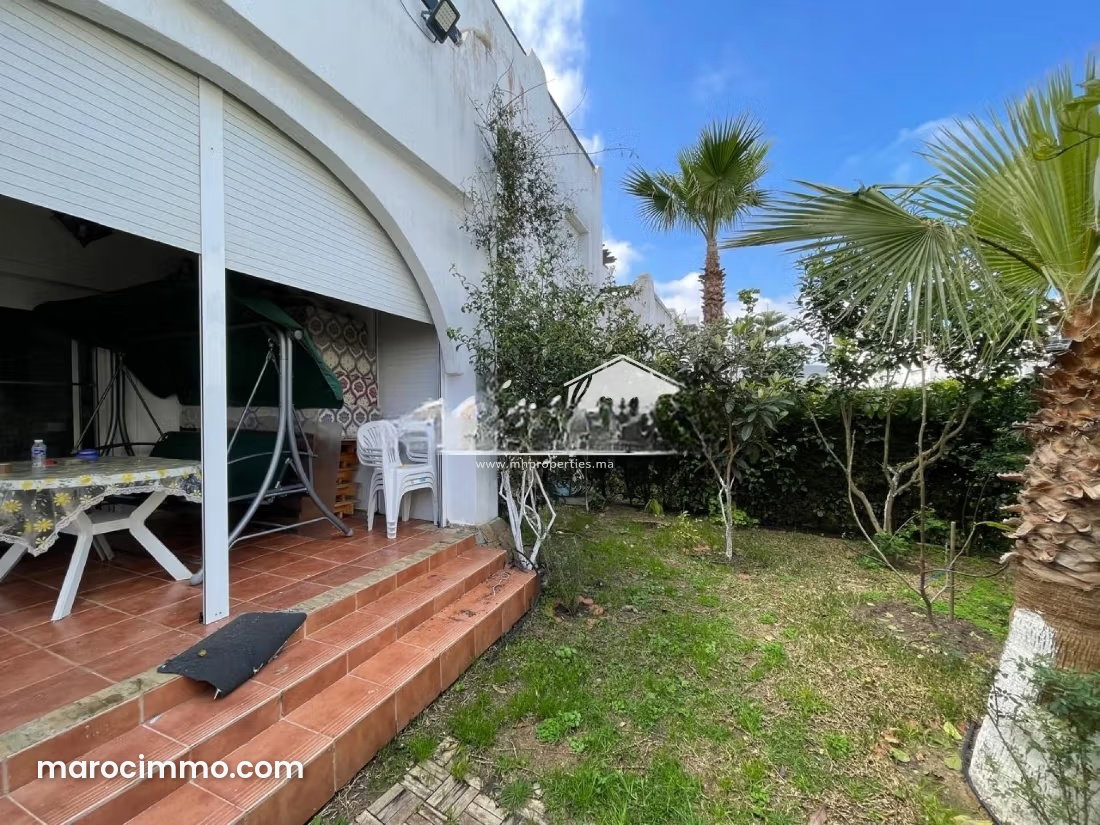 Villa 275 m² avec piscine privée, Fnideq, front de mer Alcudia Smir — Fnideq