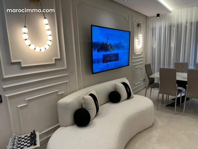 Luxury Apartment for Rent with Sea View — 4