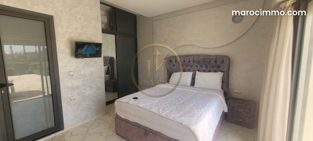 Villa 4 chambres Climatisation Piscine — 4