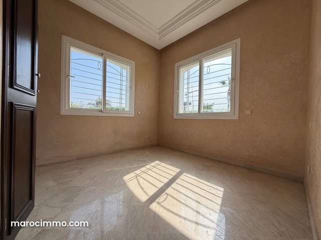 Villa plain pied à louer à 100 m de la mer – Terrain 1200 m² — 5