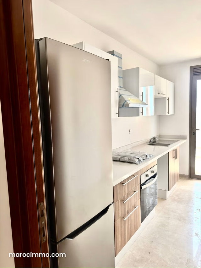Appartement vide vu sur mer — 5