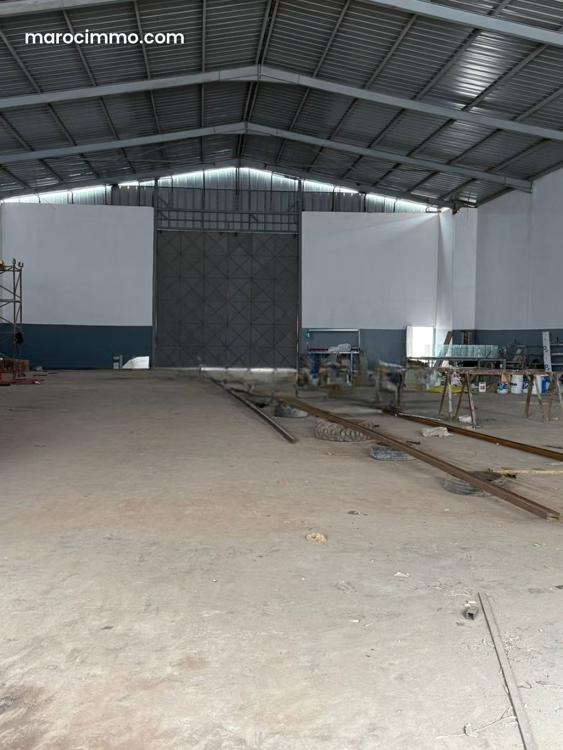 1,000 m² Warehouse with 400 m² Parking Area, Casablanca Road, Marrakech — Marrakesh