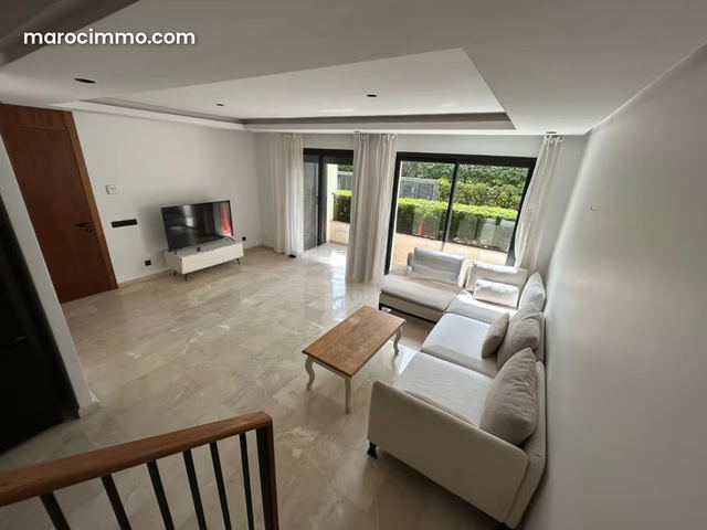 Appartement en location à Bouskoura. 3 pièces. Meublé — بوسكورة