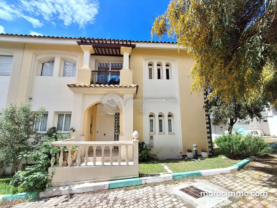 497 m² Villa with Garden in Anjra, 4 Bedrooms and Terrace — Anjra