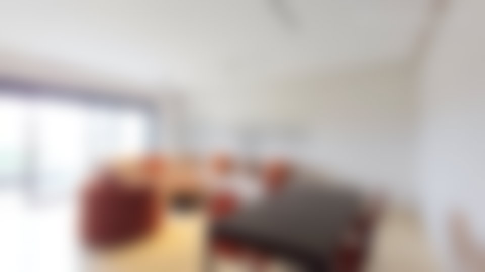 Brand-new 115 sqm apartment on the top floor with swimming pool, Franceville