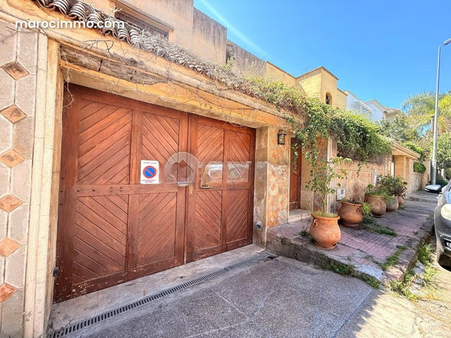 Villa à vendre 250 m², 6 chambres Sidi Maarouf Casablanca — 3