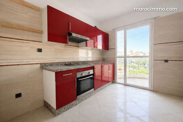 3-Bedroom Apartment 104 m2 Boulevard Mohamed V with Balcony and Garage for Rent — Casablanca