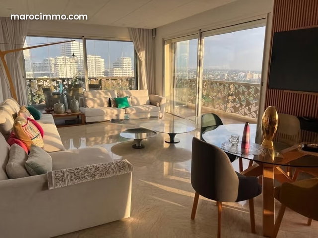 Superbe appartement meublé à louer à CFC — 2
