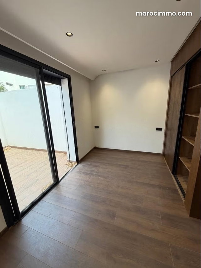Studio premium à saisir — 2