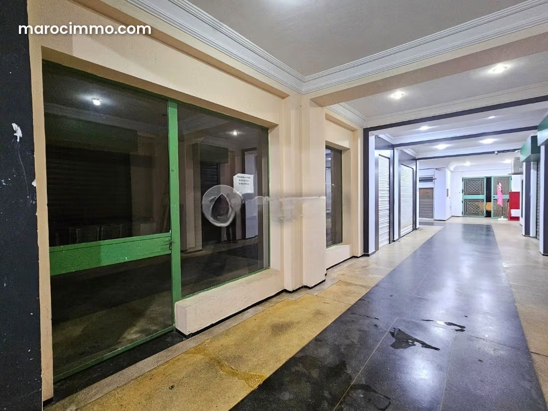 Local commercial 54 m² à louer, Agdal, Rabat — Rabat
