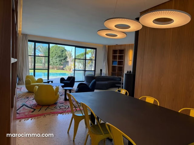 Superbe villa à louer à Route de Ouarzazate. 5 grandes pièces. Meublé — 4