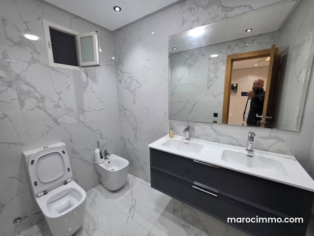 Appartement coquet à vendre Hay Riyad Rabat — 3