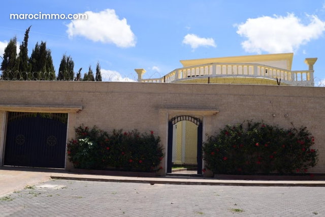 Villa à vendre sur Bouskoura — 4