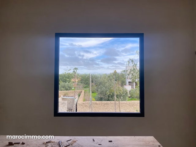 Villa en cours de finition, avec piscine à 10min — 2