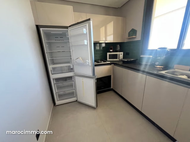 Ain diab extension: appartement de 103 m2 en location. 3 chambres. Meublé dans Résidence avec piscines — 2