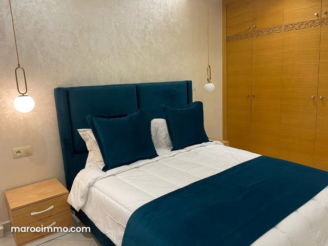 Appartement meublé et équipé pour location quotidienne à Martil — 4