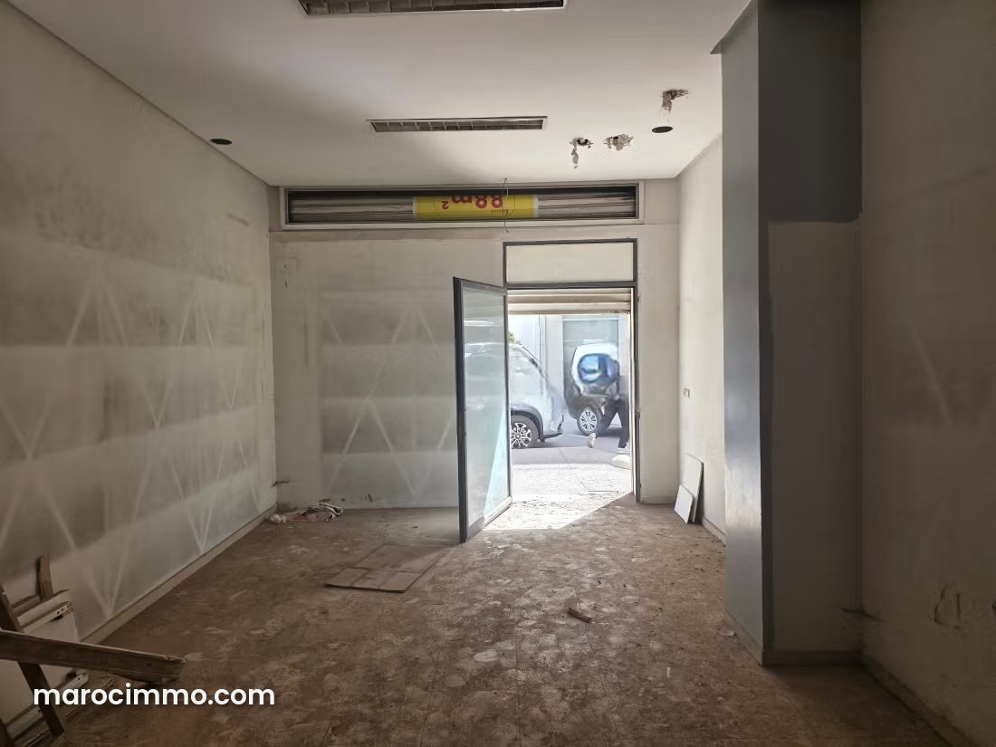 محل تجاري قابل للتصميم للبيع بأكدال الرباط — الرباط