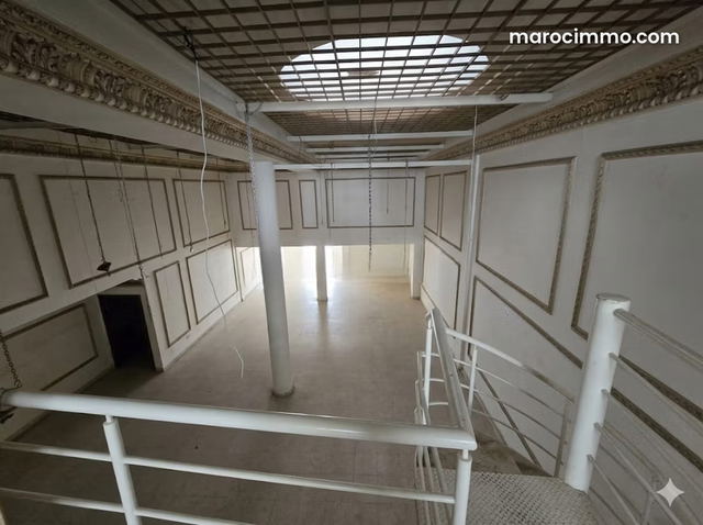 Louez le local idéal à Racine Extension. Superficie 295 m² — Casablanca
