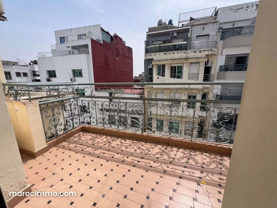 Grand appartement meublé avec terrasse au Gauthier Casablanca — Casablanca