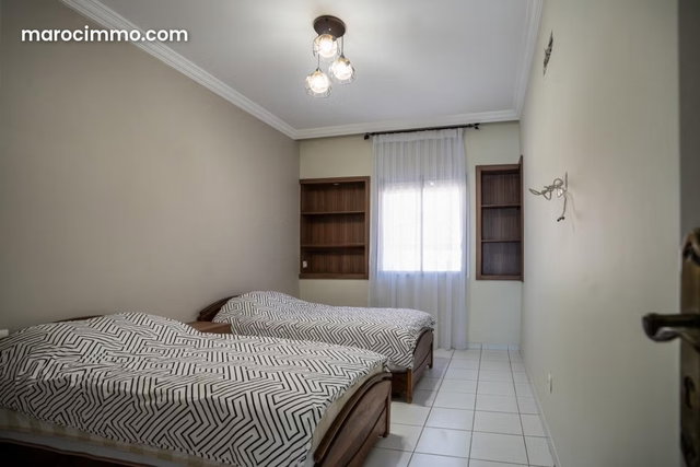 Duplex moderne à louer avec balcon a Av des fars — 5