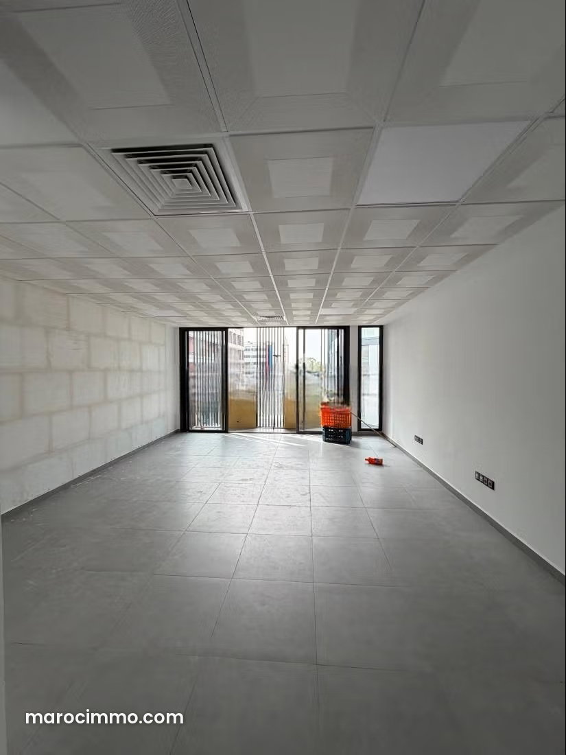 90 sqm Office with Terrace, Beauséjour, Casablanca — Casablanca