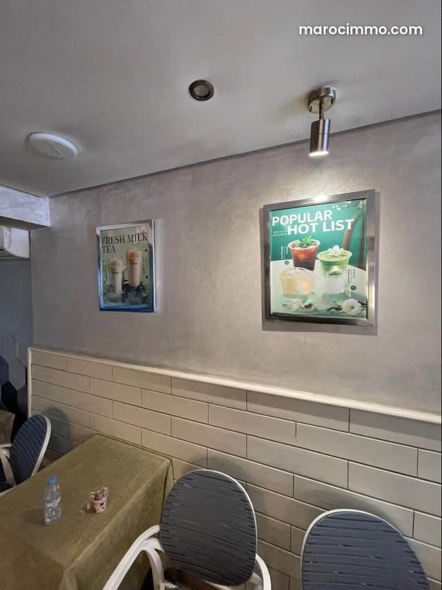 Beautiful Commercial Space for Rent in Guéliz. 45 m² Surface. Concierge and Air Conditioning — 4