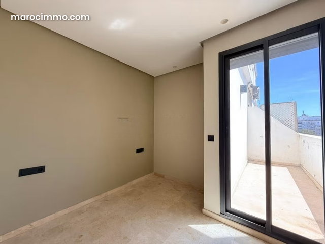 Appartement à louer à LES PRINCESSES — 3