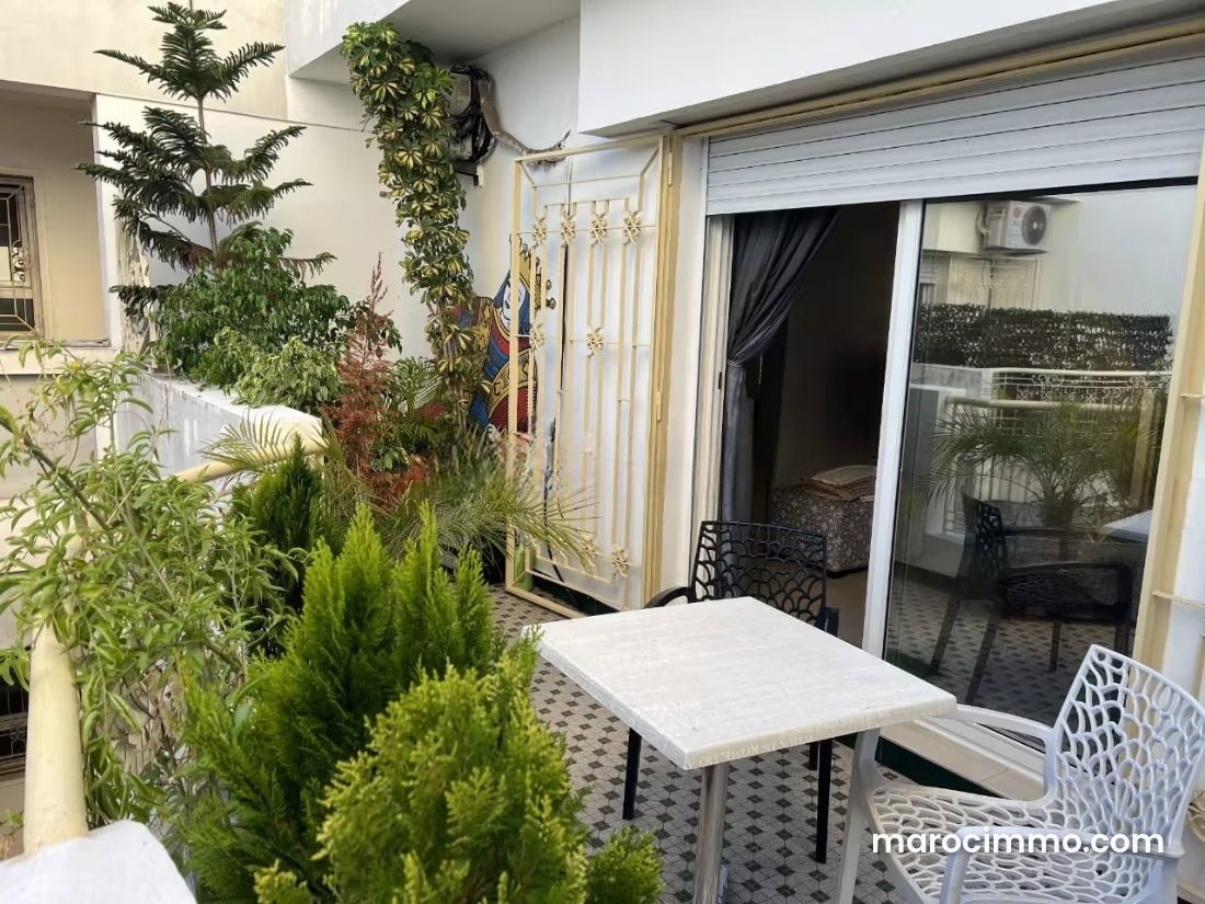 Appartement meublé avec terrasse à louer à Gauthier Casablanca — Casablanca
