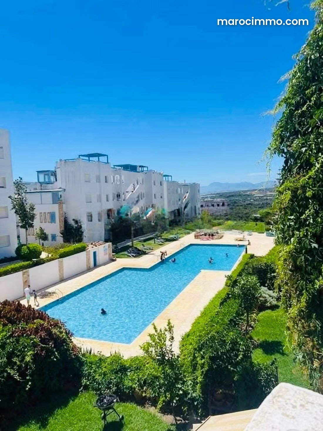 Sea-view apartment with terrace in Sidi Al Mandri, Tetouan — Tetouan