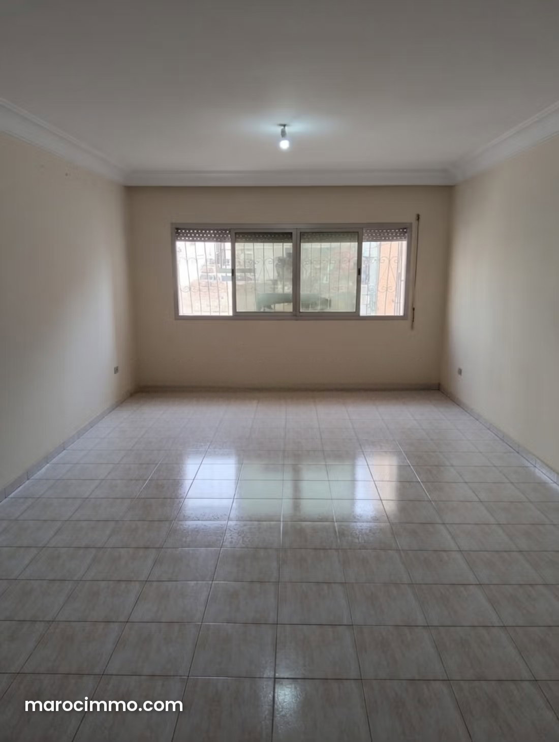 Apartment to Renovate in Bourgogne, Casablanca — Casablanca