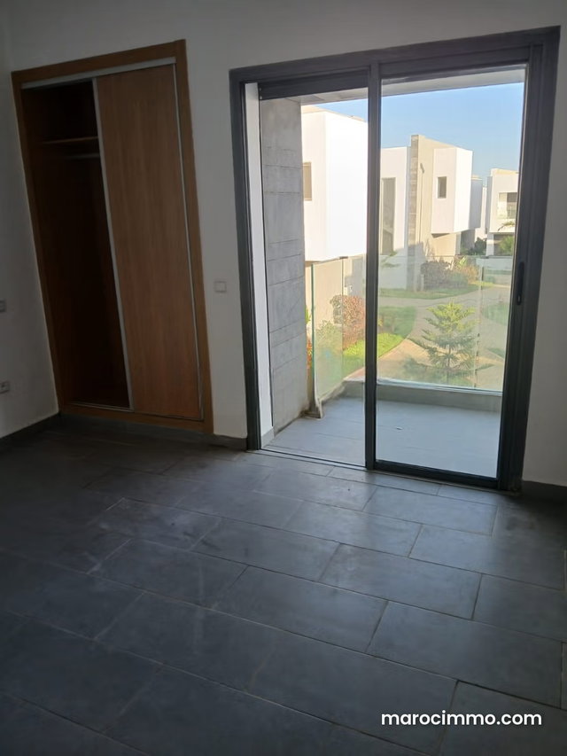 Un magnifique triplex à louer — 4