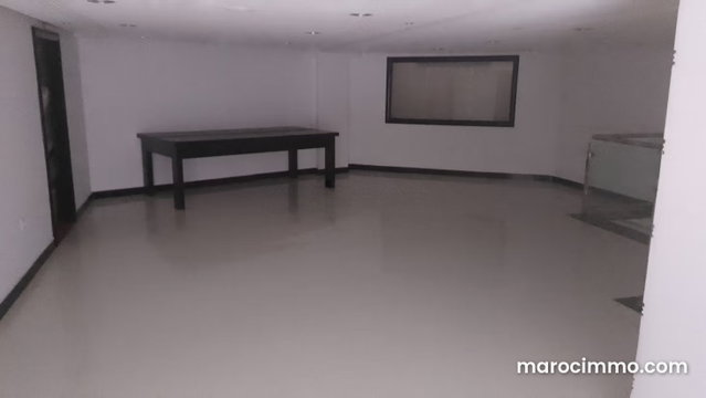 Commercial Space for Rent in Racine. 320 sqm. Concierge and Air Conditioning — 3