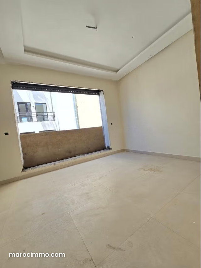 Studio a vendre en cours de finition palmier — 4