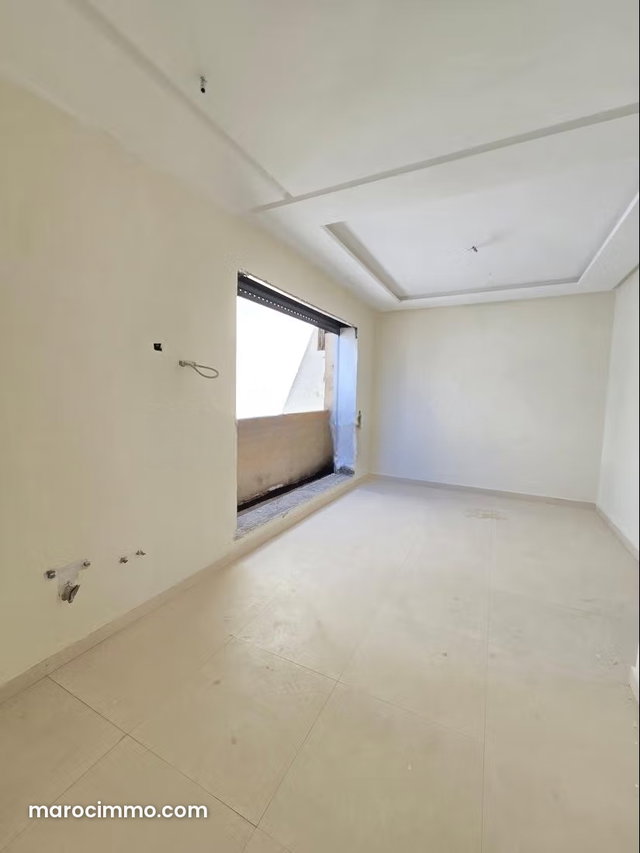 Studio a vendre en cours de finition palmier — 2