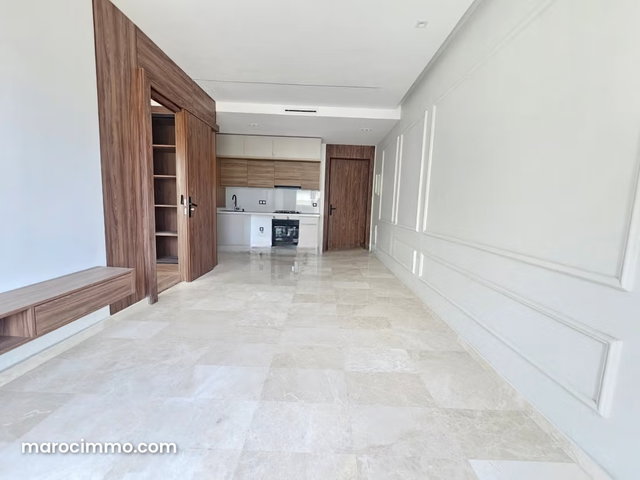 Nice new studio for rent with balcony — 5