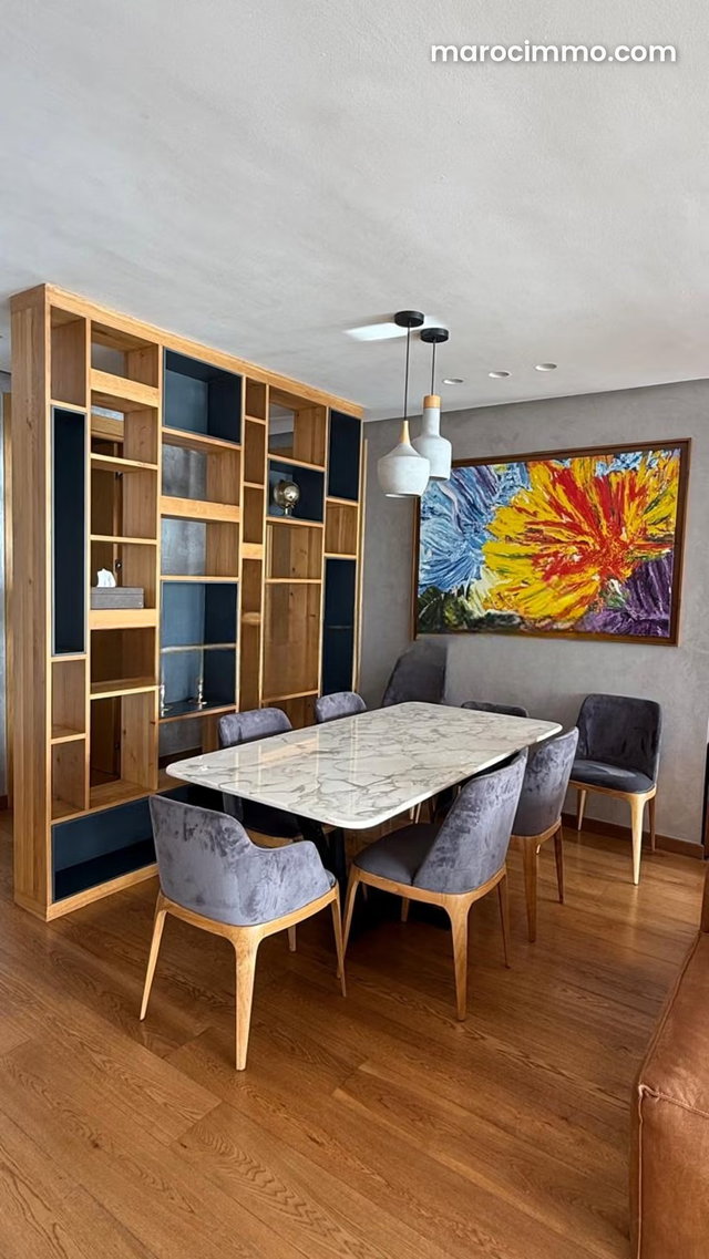 Appartement meublé d’exception avec vue mer & mosquée – Étage élevé — 3