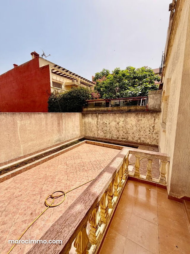Villa 5 chambres a vendre a Beni khlef — 3