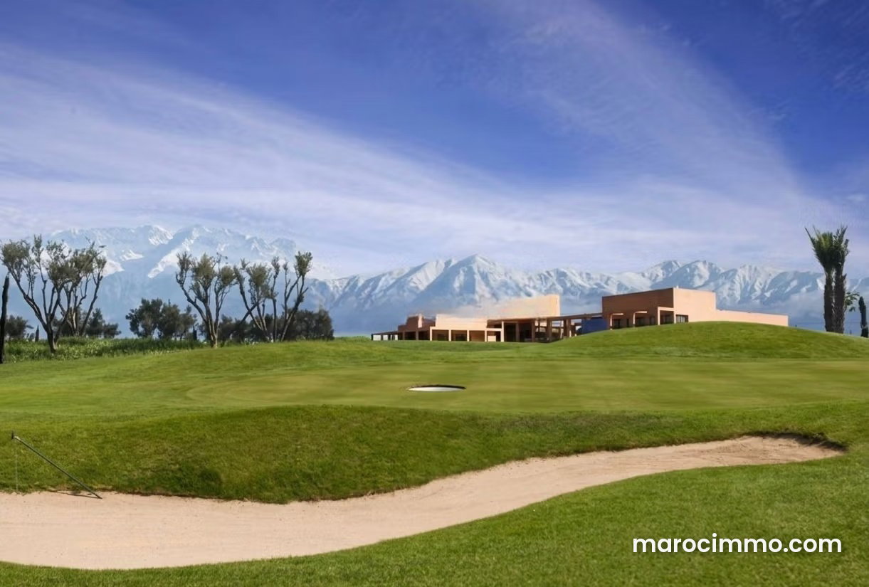 938 m² Plot in Amelkis, Marrakech, in a Lush and Secure Setting — Marrakesh