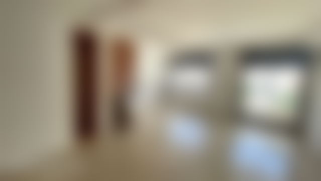 شقة مشرقة مع تراس للبيع في حي البرنسيس بالدار البيضاء — الدار البيضاء