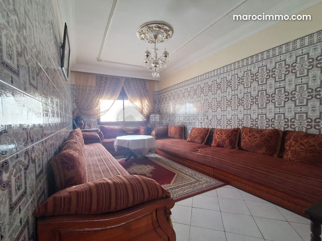 Appartement 3 pièces à Beauséjour Casablanca avec ascenseur — Casablanca