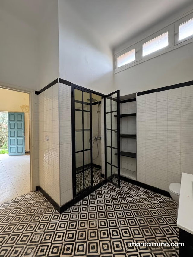 Vacant 4-Bedroom Villa for Rent in Targa — 5