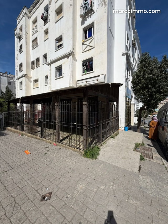 Local à vendre — 5
