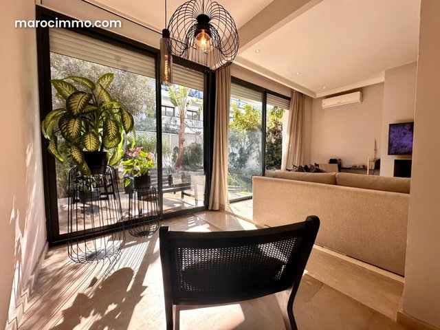 Trés bel appartement vide avec jardin à louer — 2